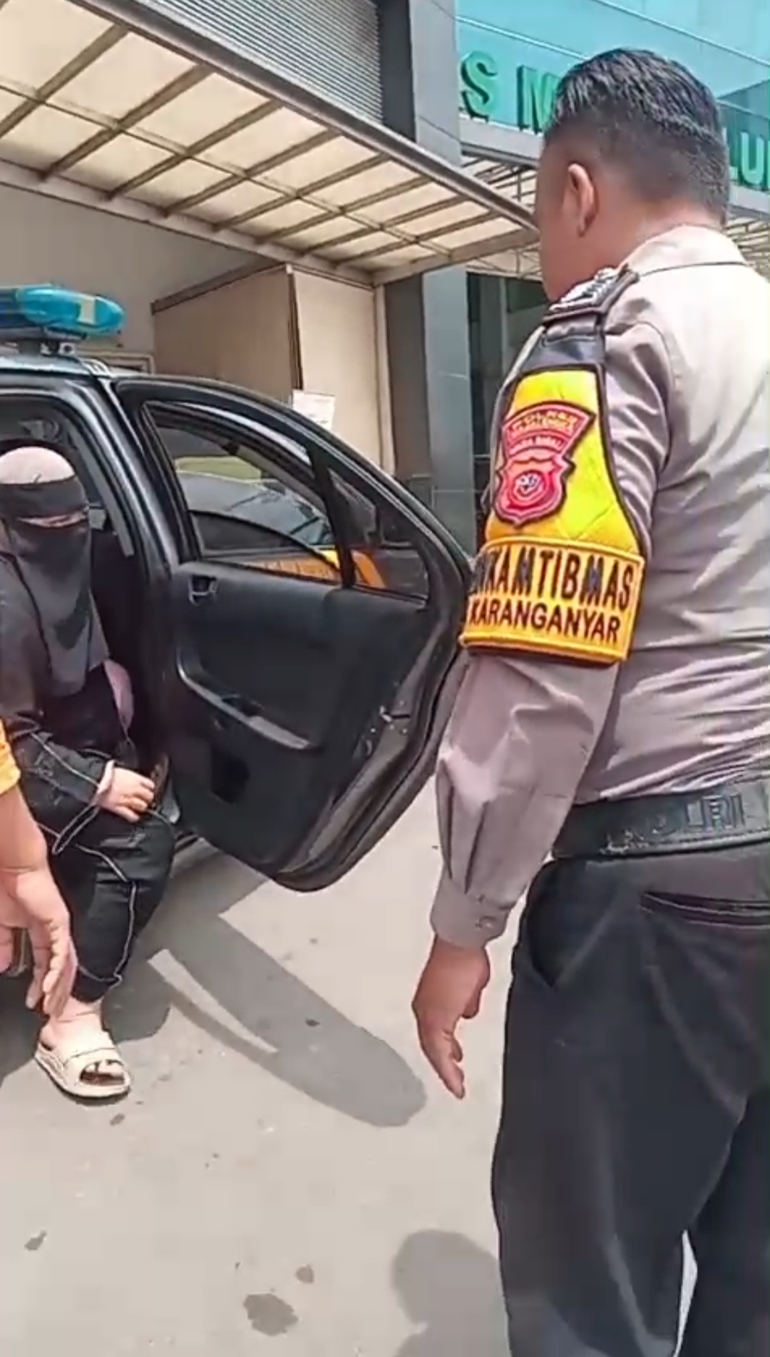 Screenshot_20251129_165018_Video Player